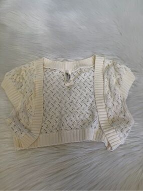 Debut Cream Knit Cropped Bolero Sweater Sz S